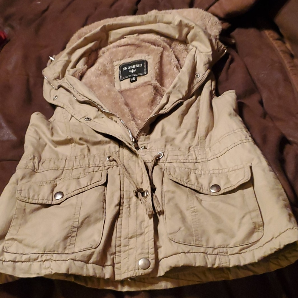Snobbish sz large vest w/removable hood